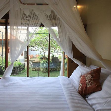 Tanggal Merah Guest House Ubud  Exterior photo